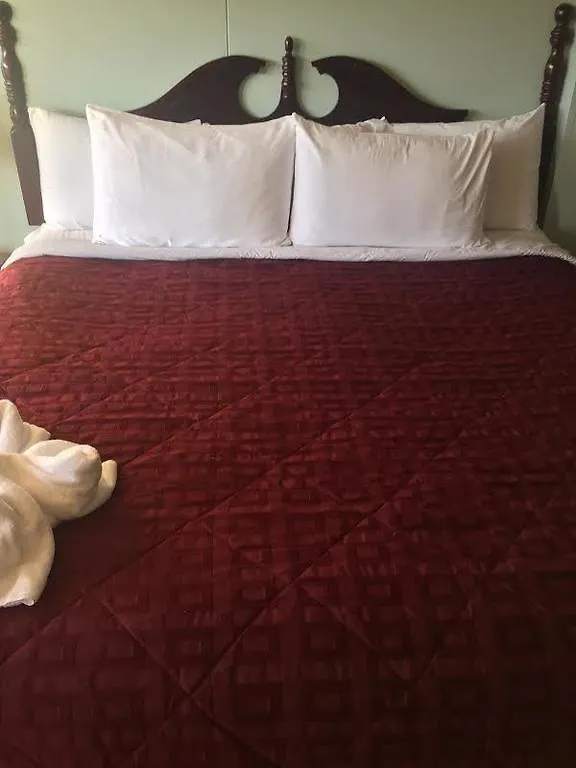 Greenbrier - 2*