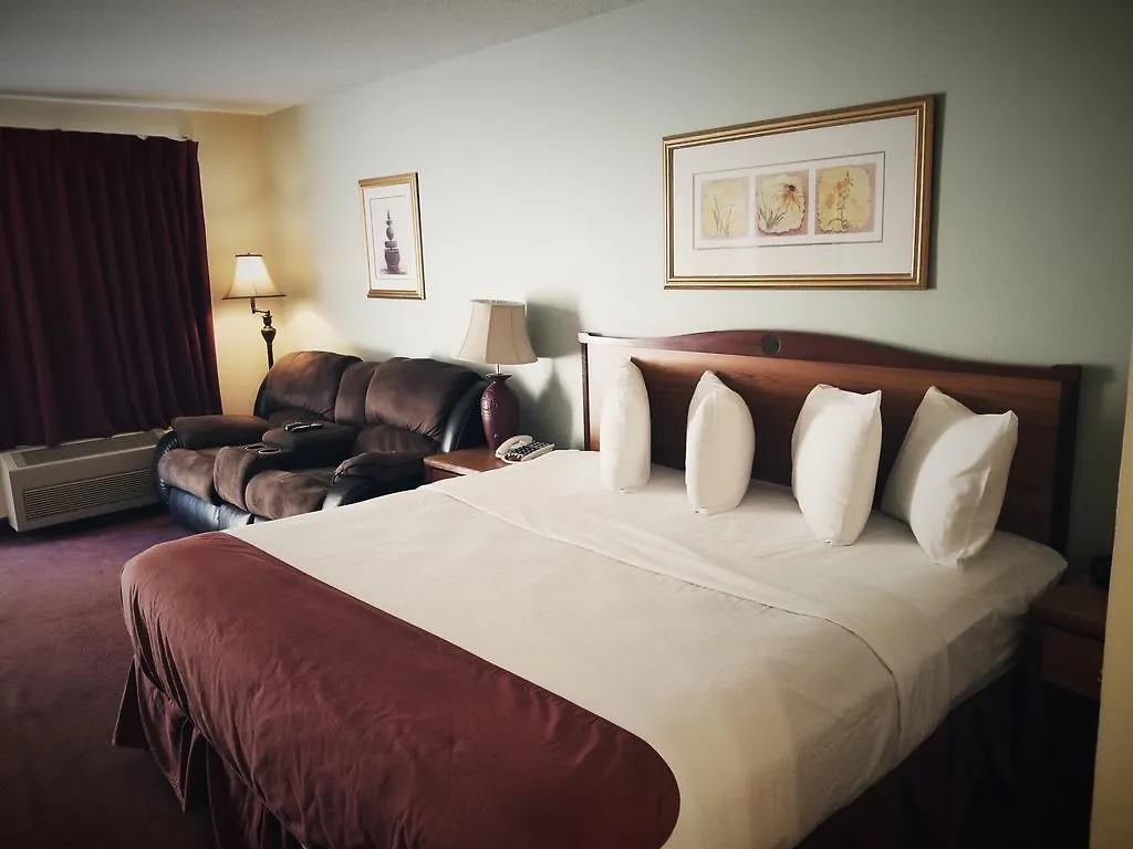 American Eagle & Motel 2*