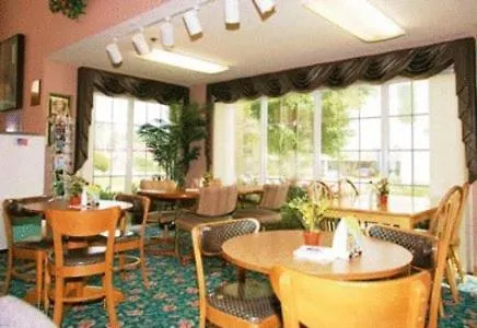 Econo Theater District Lodge