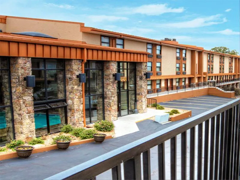 Best Western Center Pointe Hotel Branson