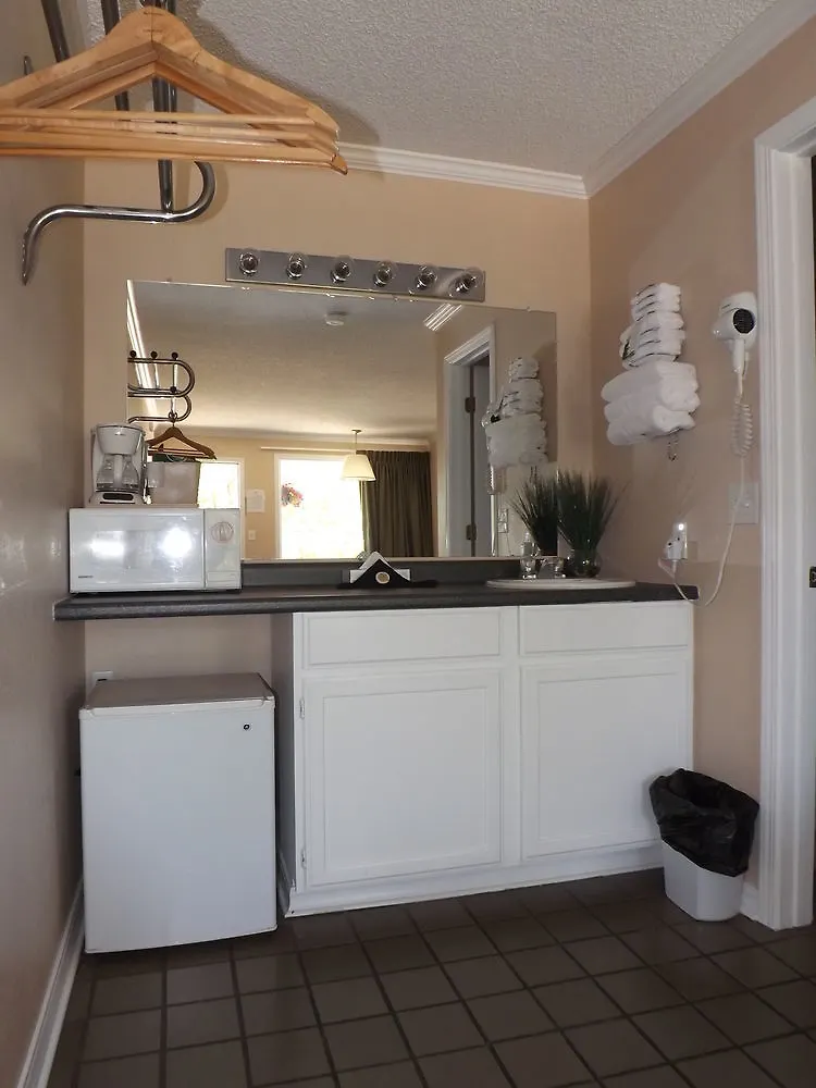 Inn Oak Grove 3*