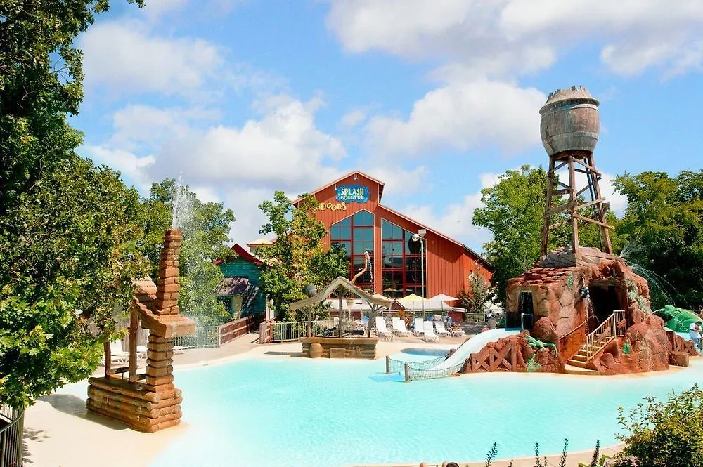Hotel Grand Country Waterpark 3*