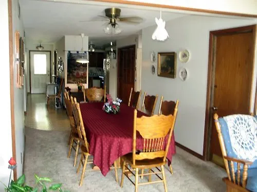 Lakeshore Bed & Breakfast