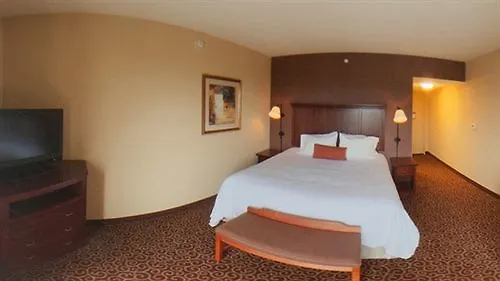 Hampton - Hills 3* Μπράνσον