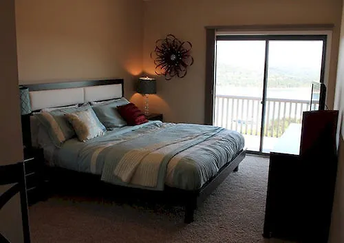 Treehouse Apartment Branson