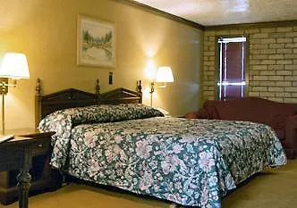 Stratford House 3* Branson