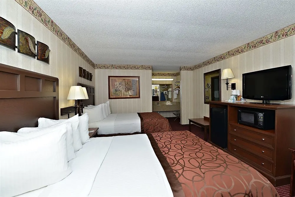 Hotel Best Western Center Pointe 3*