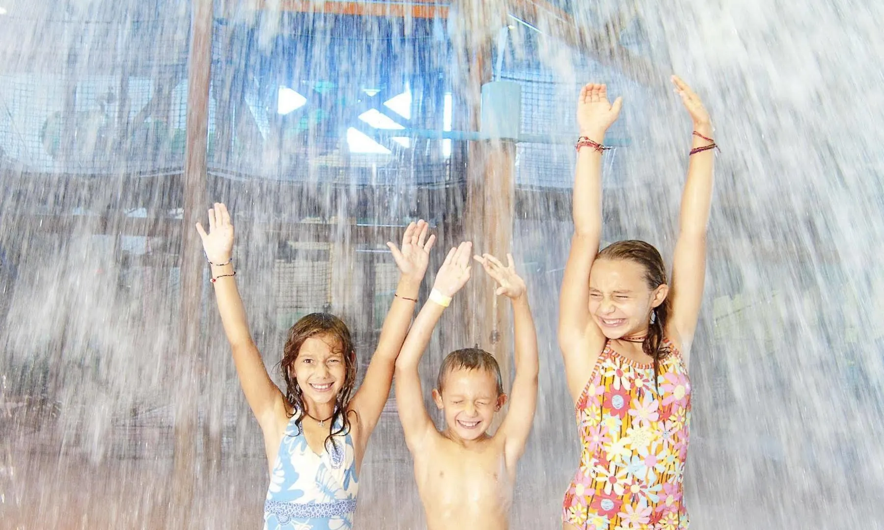 Hotel Grand Country Waterpark 3*