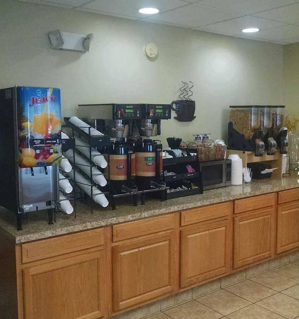 Spark By Hilton Meadows 3* Branson