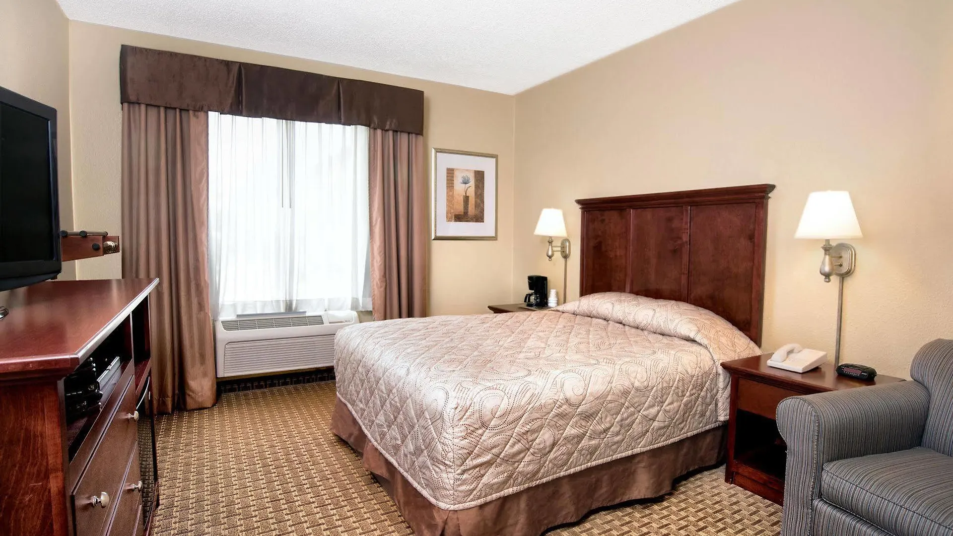 Hotel Spark By Hilton Meadows 3*