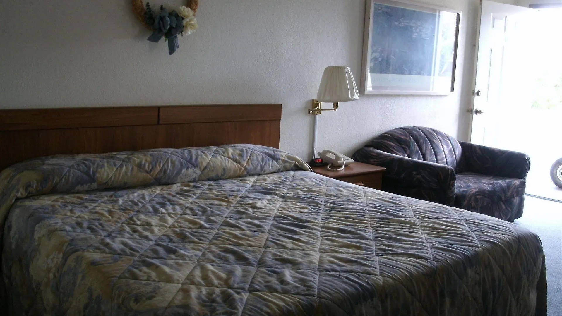 Autumn Creek Branson Motel