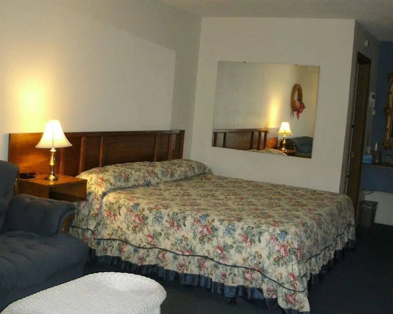 Motel Autumn Creek Branson 2*
