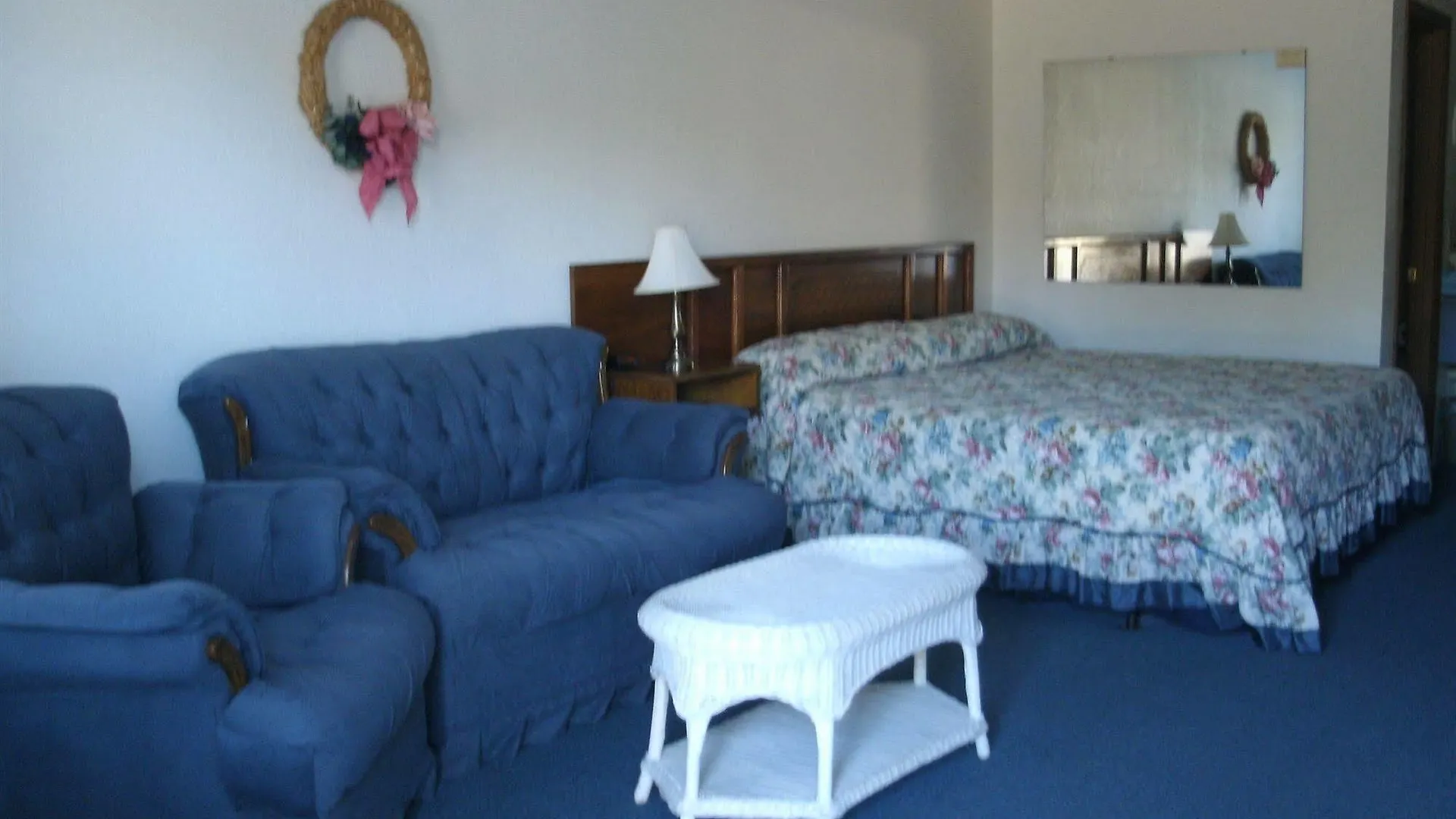 Autumn Creek Branson Motel Indian Point