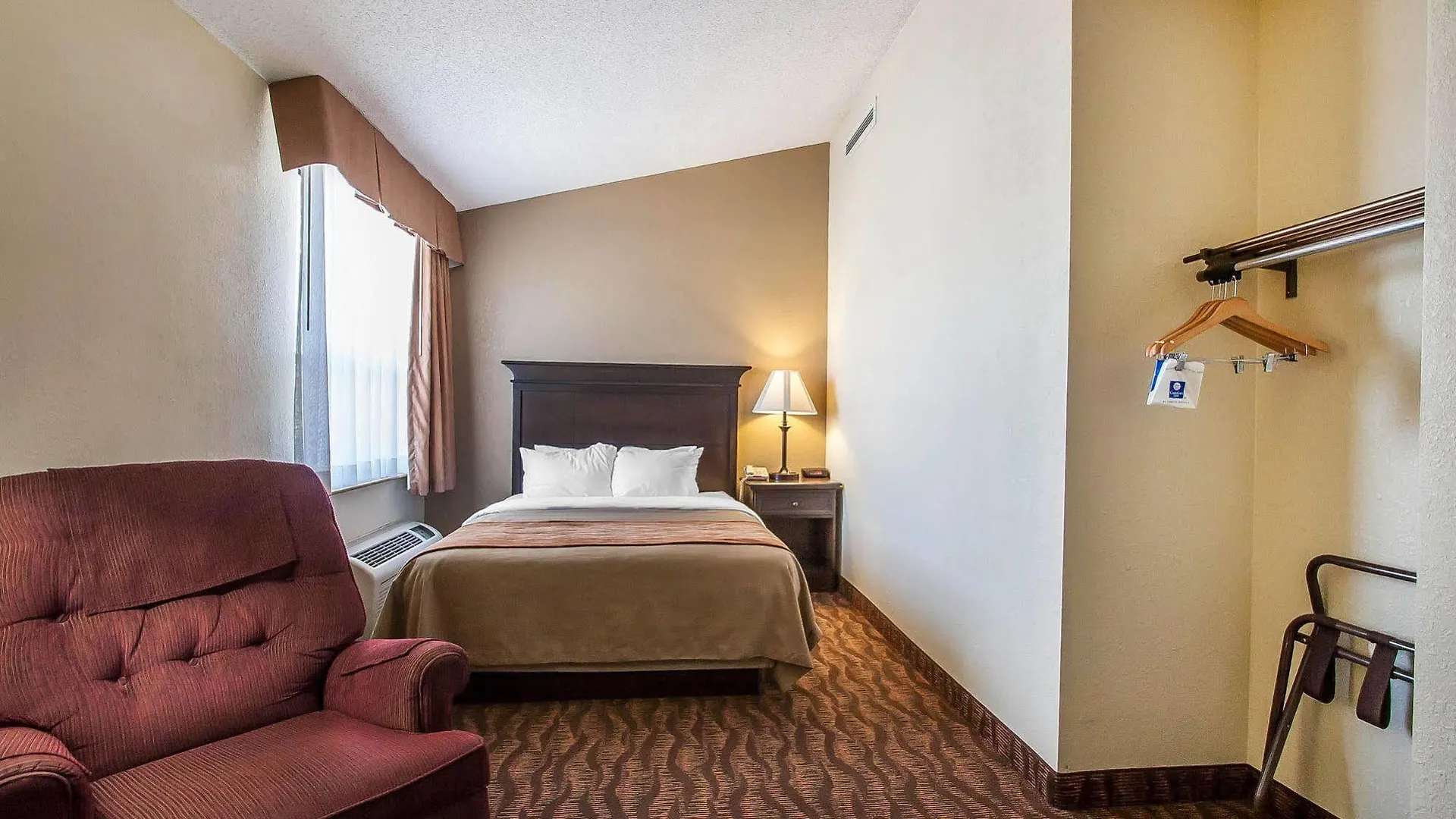 Inn Comfort At Thousand Hills Branson