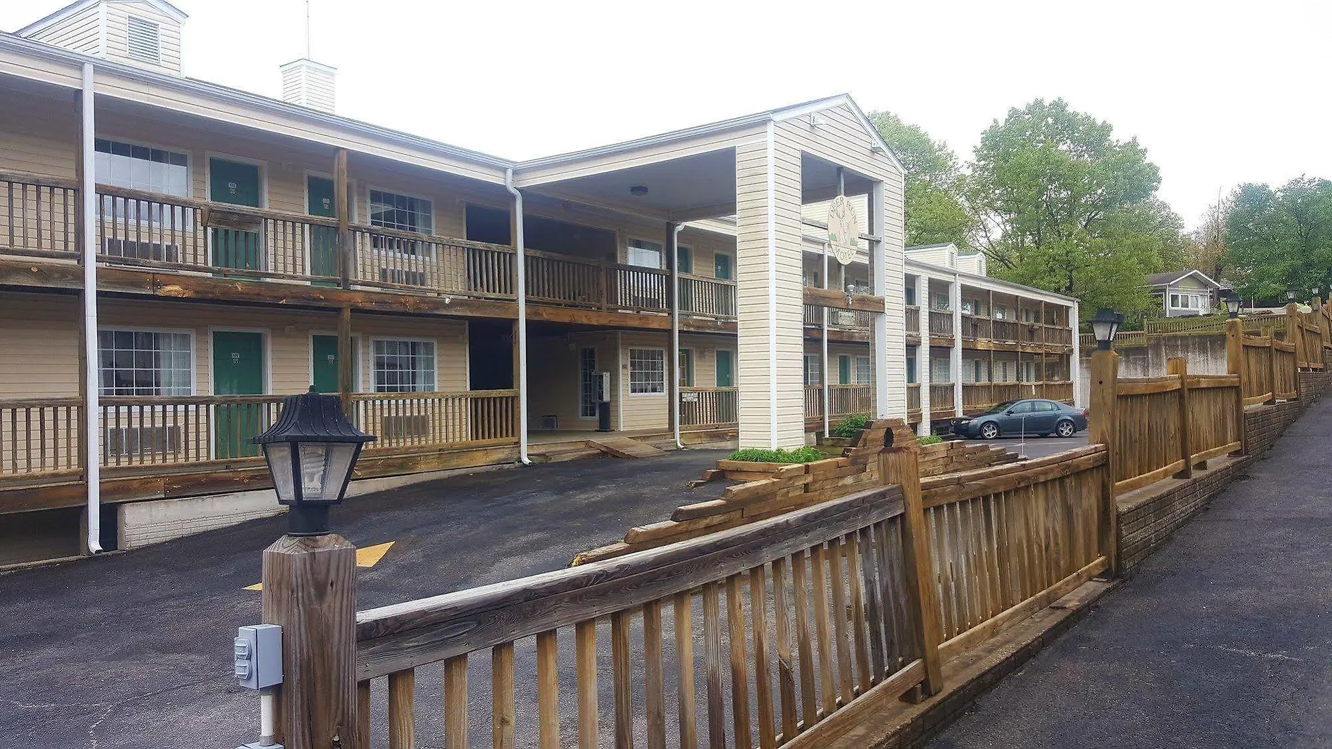 Deer Run Motel Hotel
