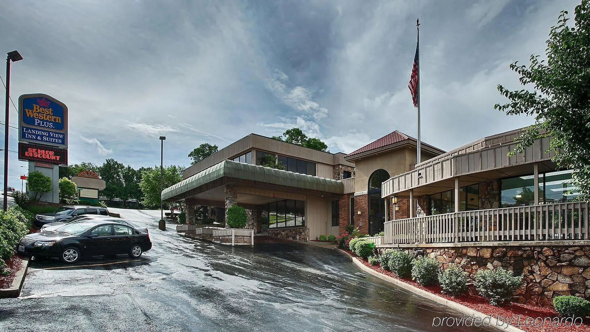 Hotel Western Landing View & 3*