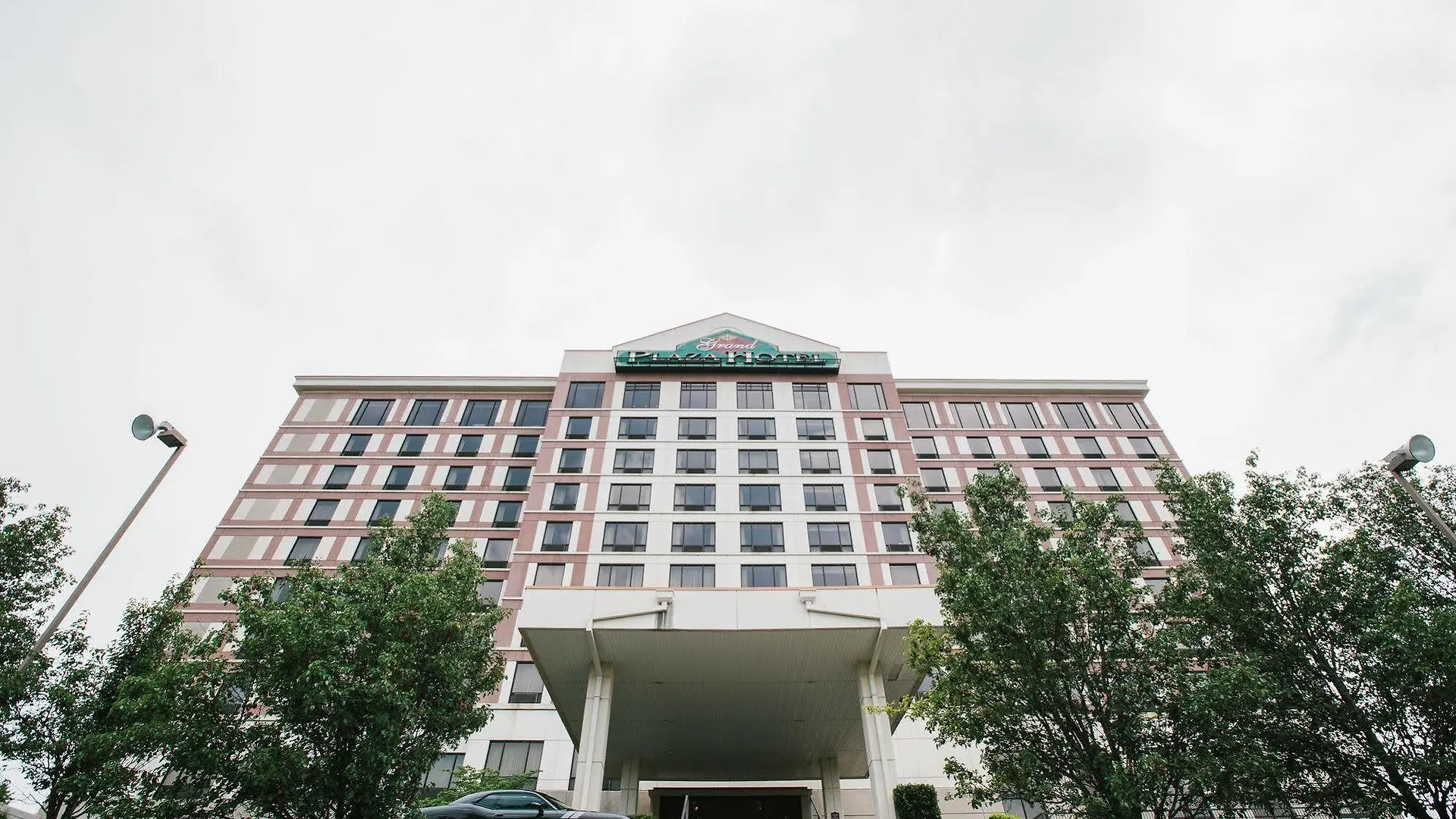 Hotel Grand Plaza 3*