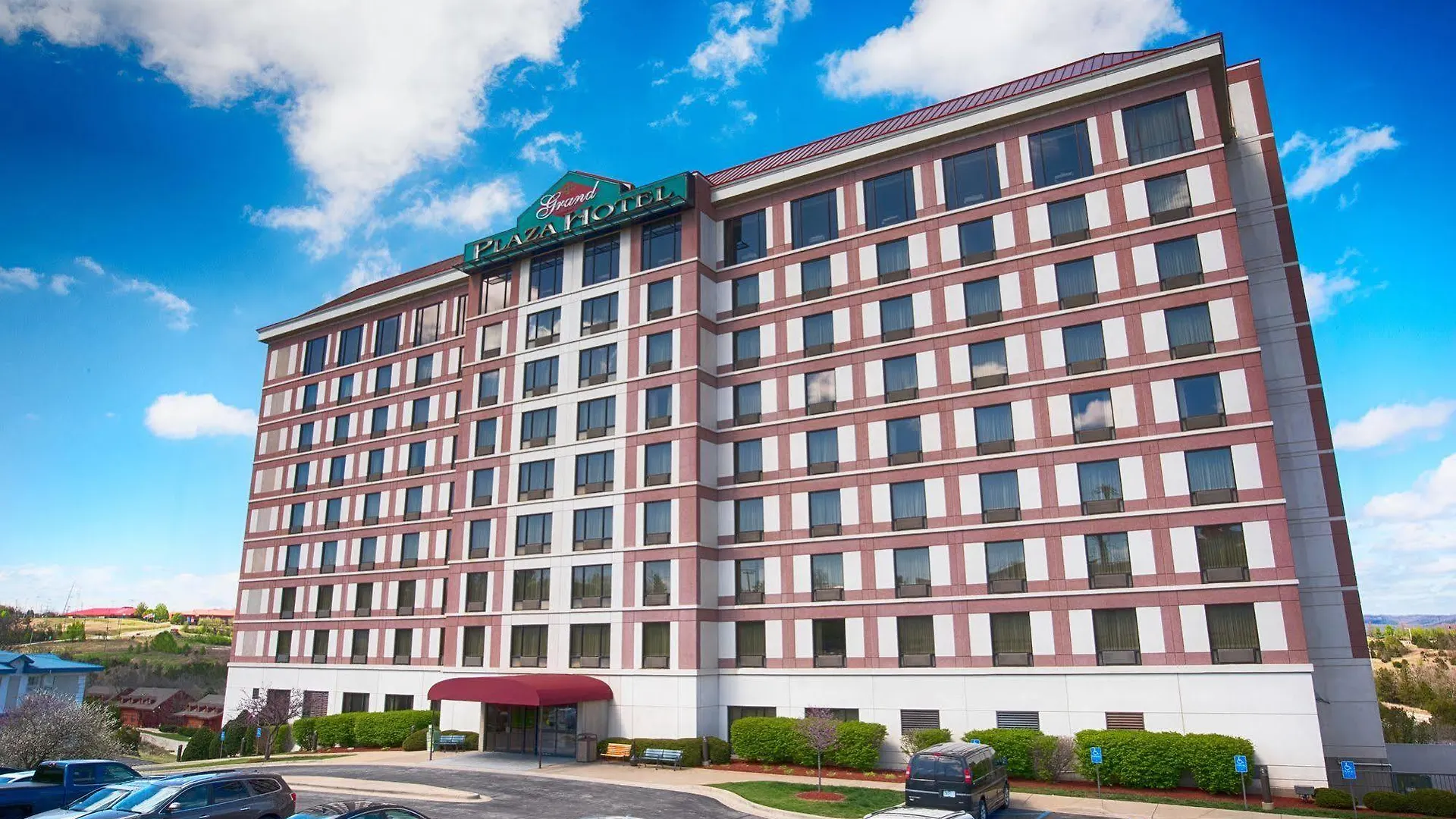 Grand Plaza 3* Branson