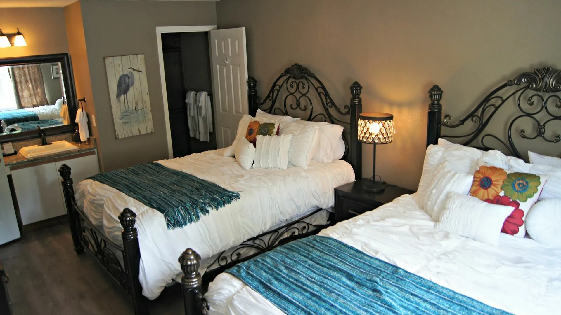 Hotel Nightly 4*