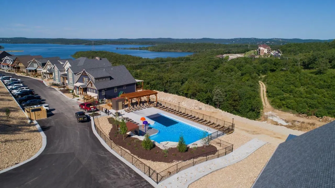 Lakefront Haven Holiday home Branson