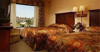 Grand Plaza Hotel Branson