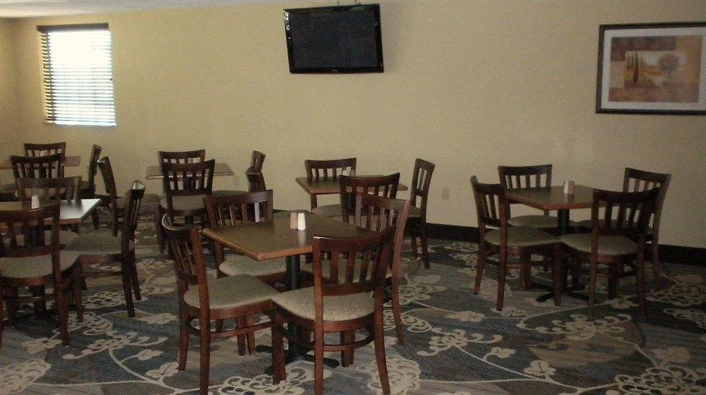 Hotel Spark By Hilton Meadows 3*