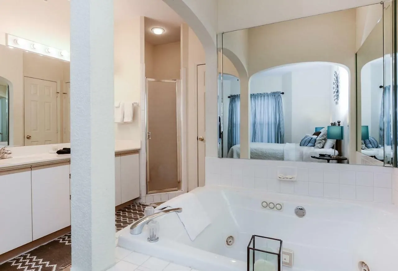 Hideaway At Hills Apartment