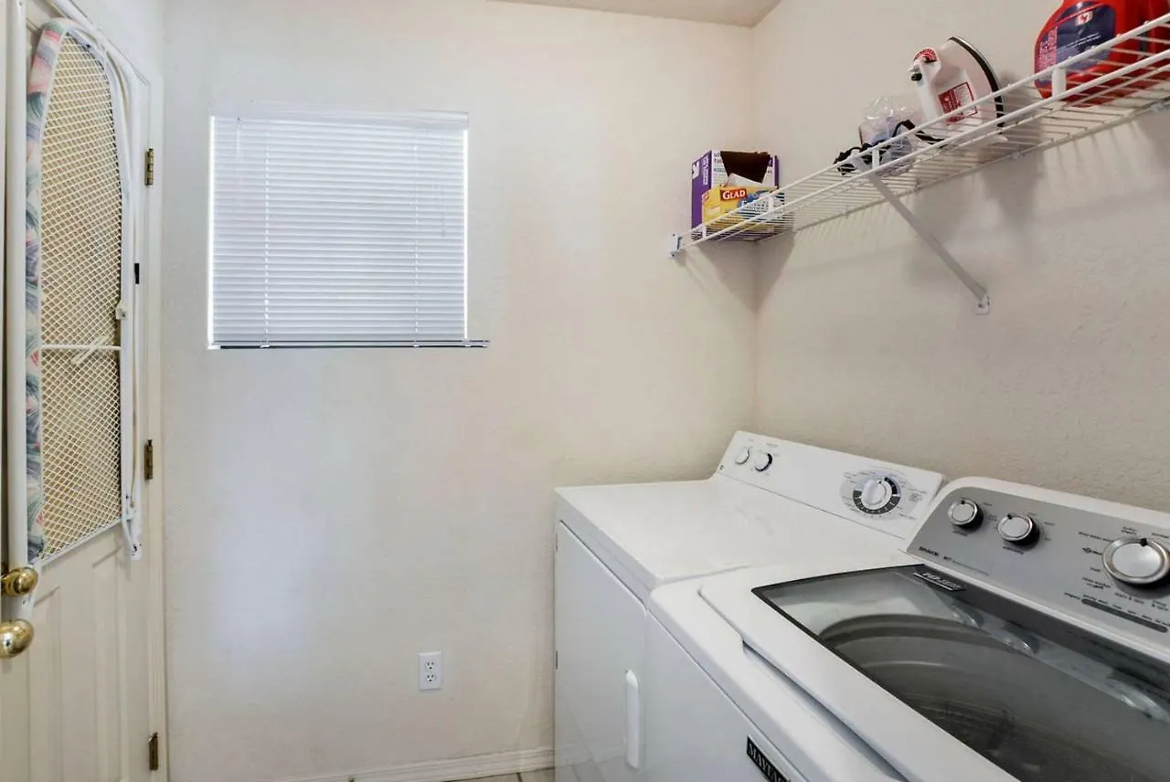 Apartment Getaway At The Greens