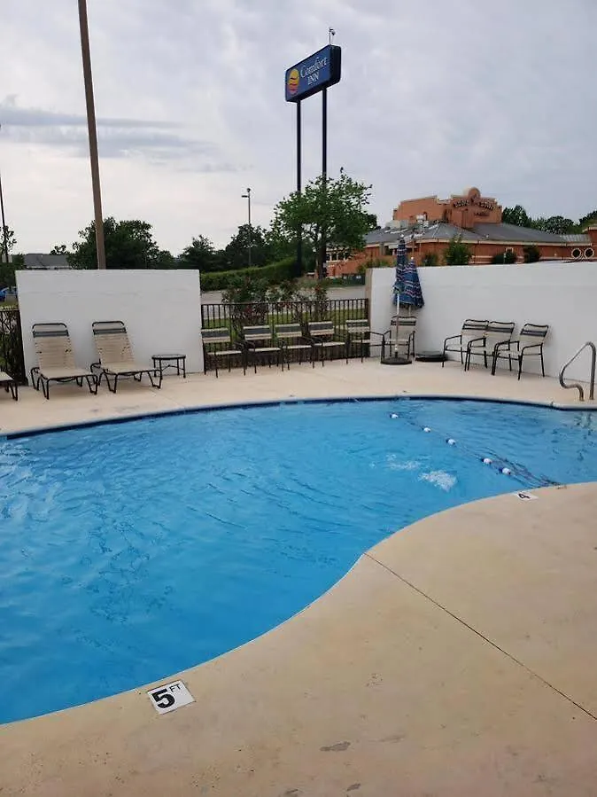 Knights At Thousand Hills Branson