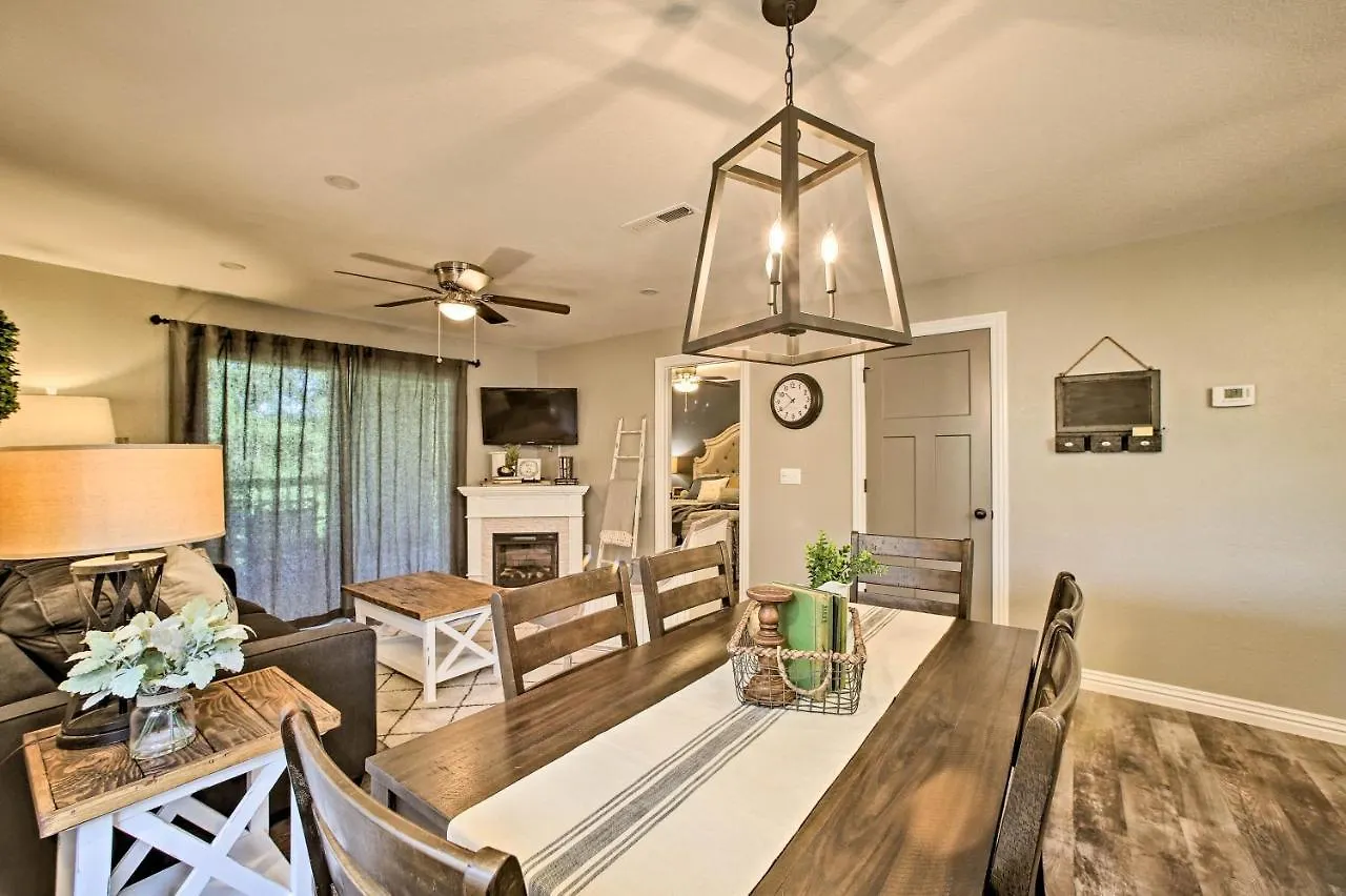 About 2 Mi To Silver Dollar City! Appartement Branson