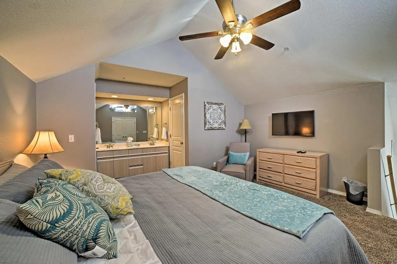 8 Mi To Silver Dollar With Pool! Apartment Branson
