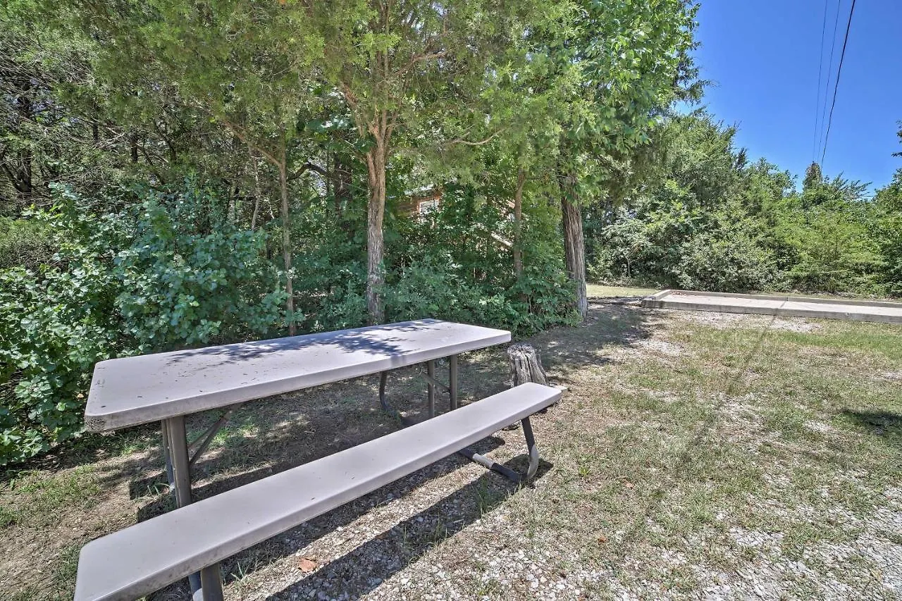 Cozy Near Table Rock Lake! Branson