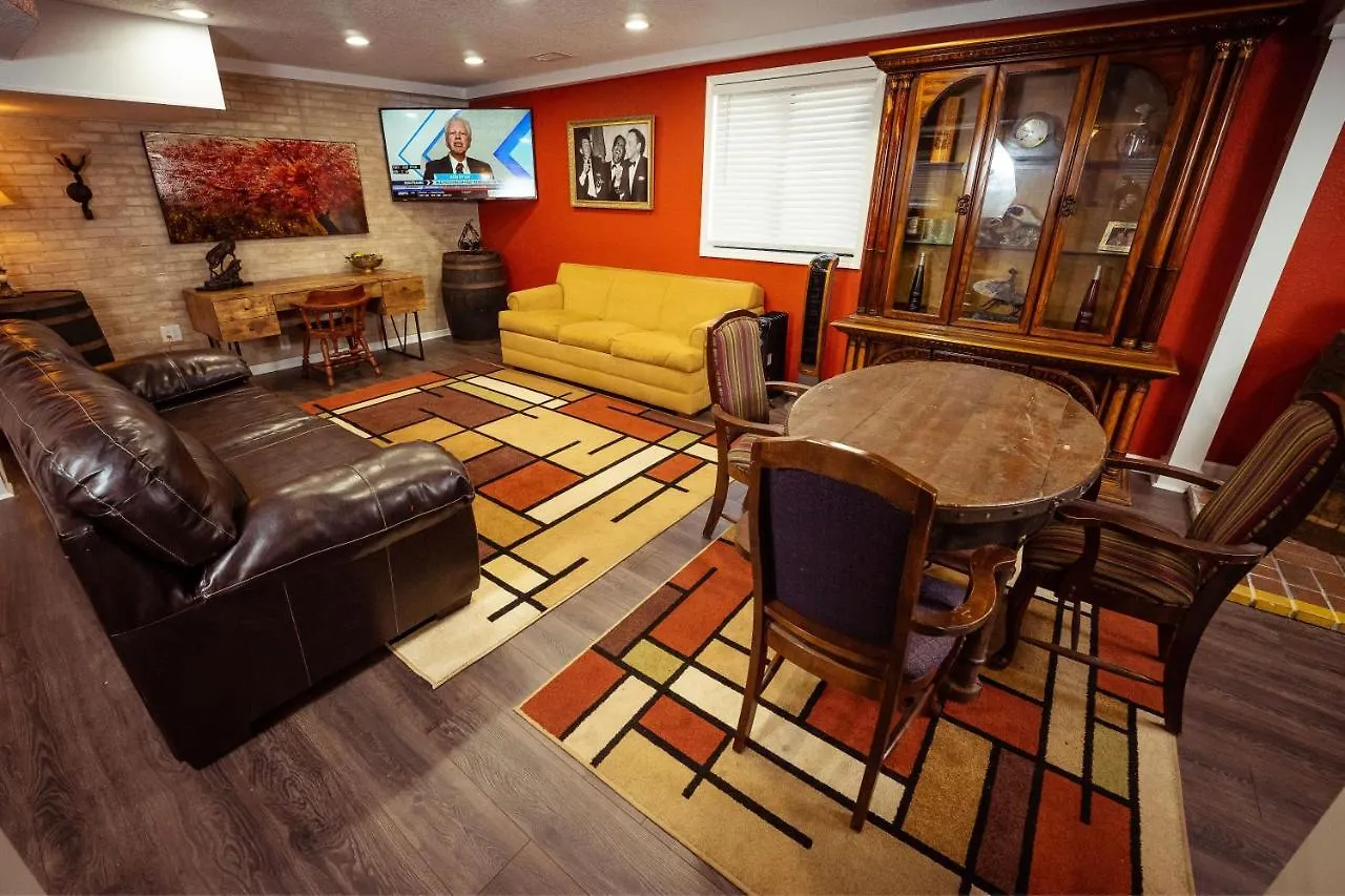 King & Hotel 4*