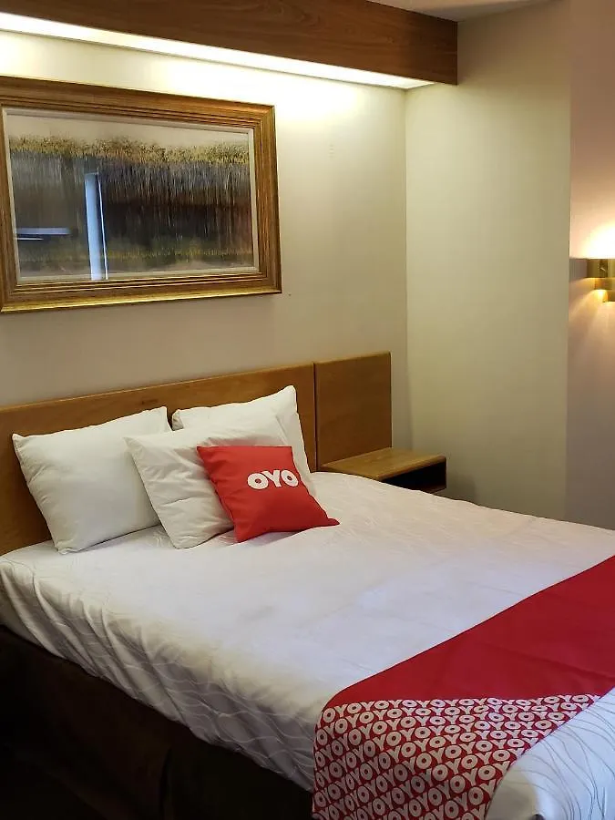 Hotel Oyo At Thousand Hills Branson