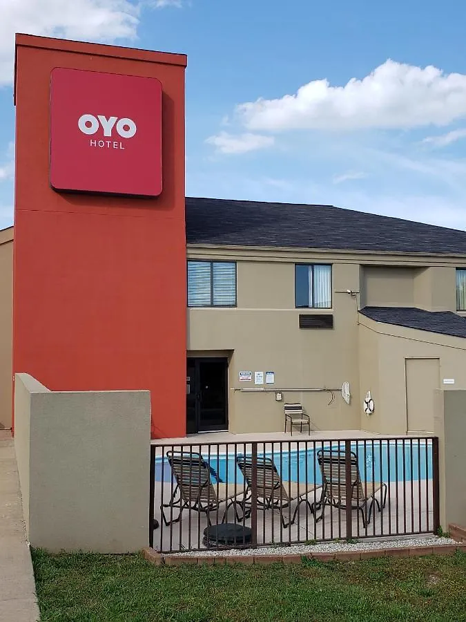 Oyo At Thousand Hills 3*