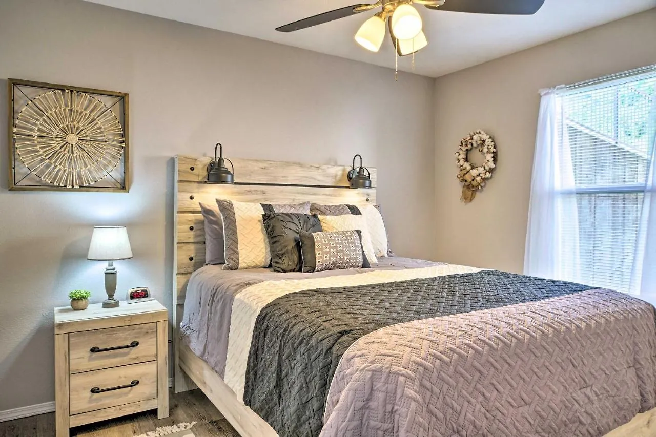 Apartamento Cozy With Pool Access, 5 Mi To Table Rock