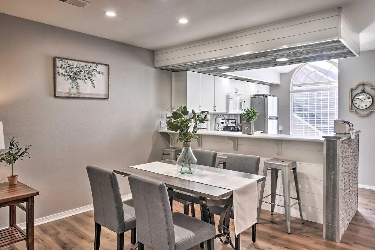 Modern Escape With Lake Taneycomo Views! *