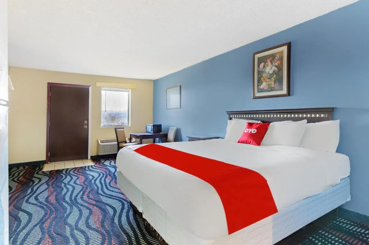 Oyo Victorian Palace 2* Branson