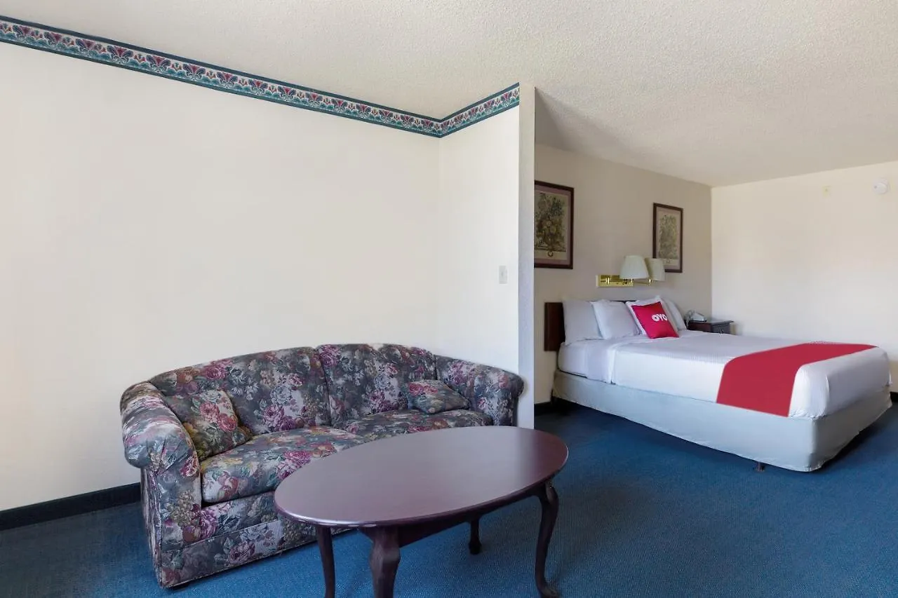 Hotel Oyo Victorian Palace 2*