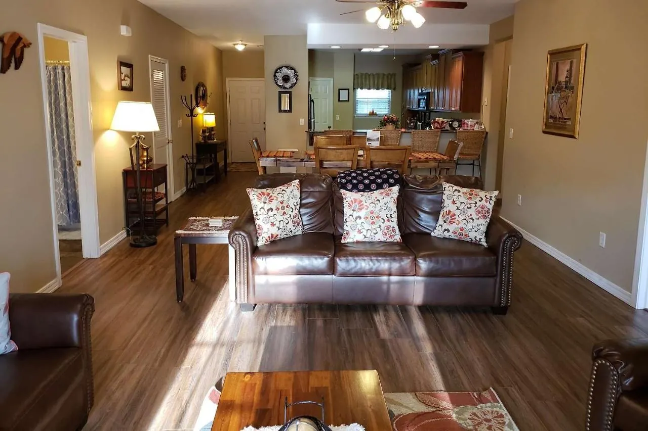 Indian Point 3 King Bedrooms Feriehus Branson