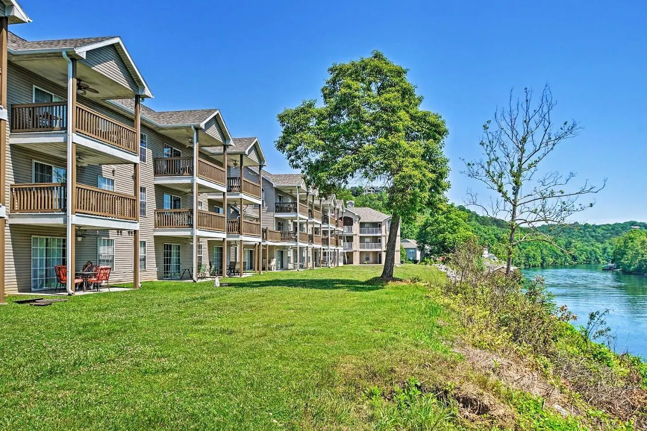 Lakefront Getaway Near Marina And Fishing! Apartamento Branson