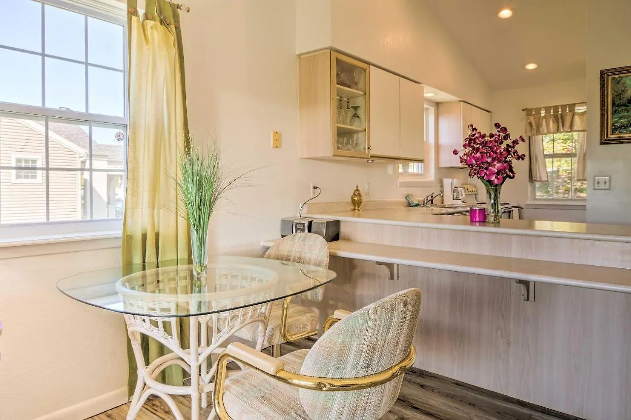 Cozy Retreat - 13 Mi To Silver Dollar *