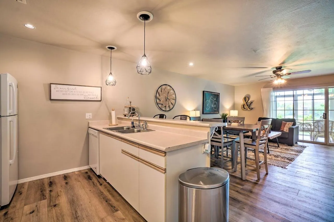 Apartment About 6 Mi To Silver Dollar City! *