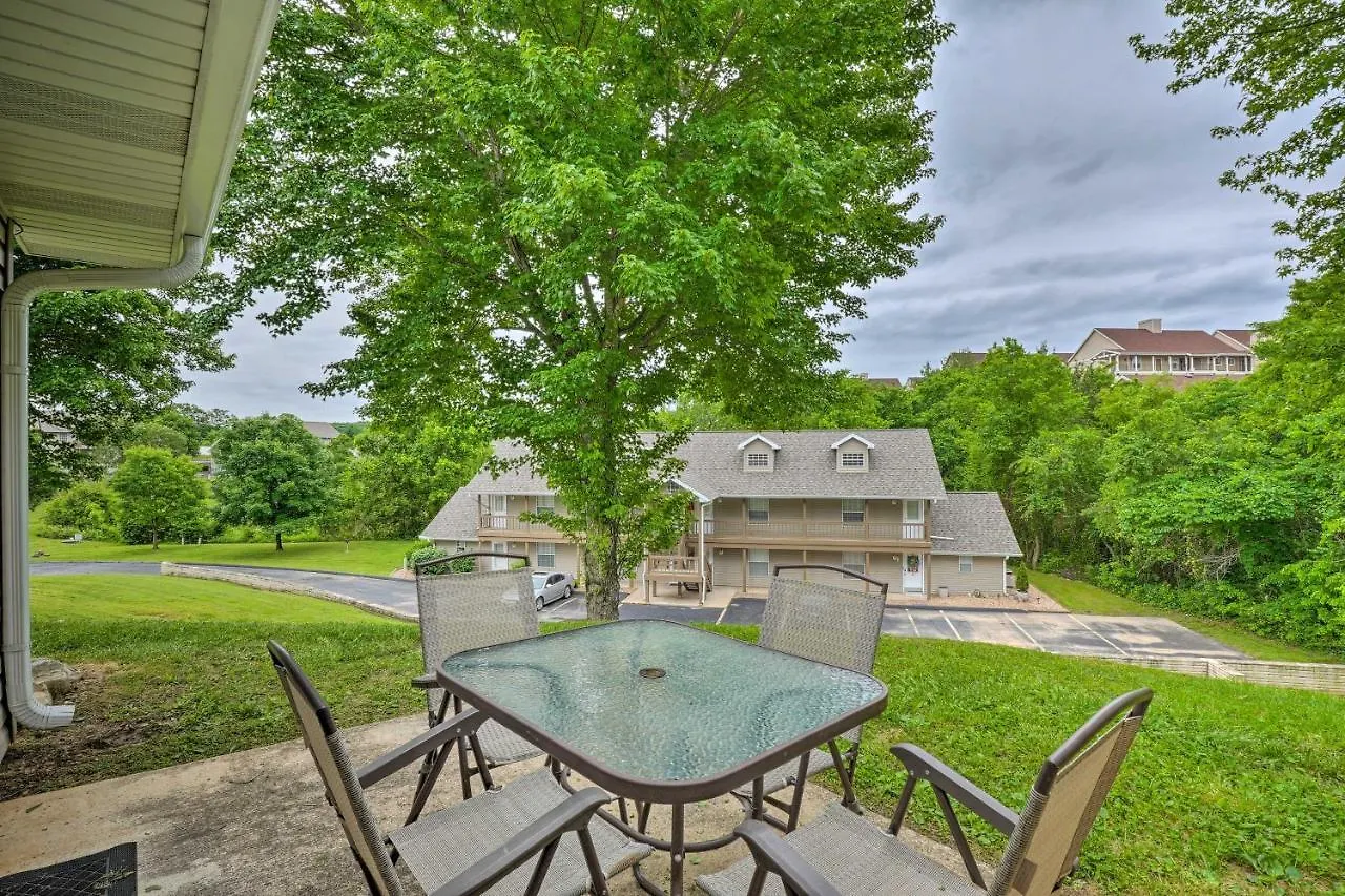Апартаменты Pet-friendly Less Than 3 Mi To Lake! *