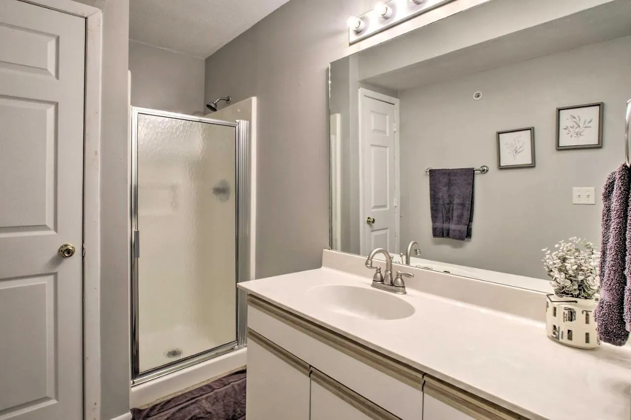 Retreat With Pool Access About 3 Mi To Dtwn Apartamento *