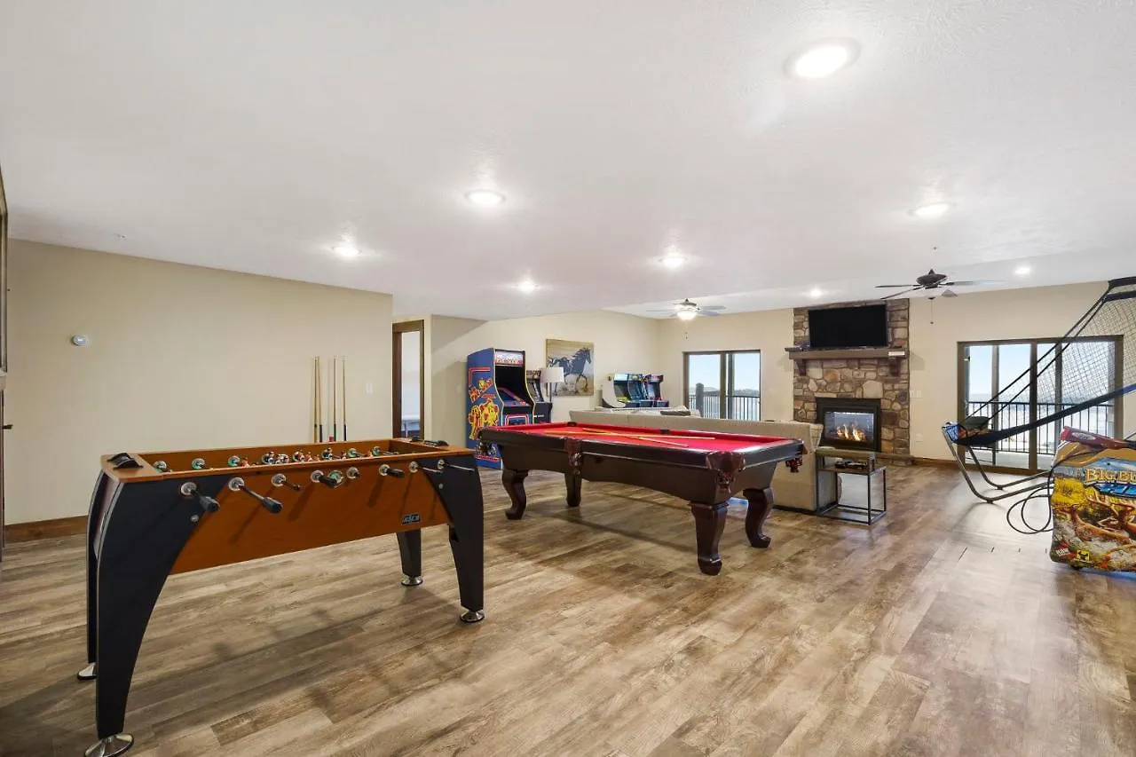 Luxe Gaming Paradise W Breathtaking Views Indoor Pool Close To Sdc Holiday home