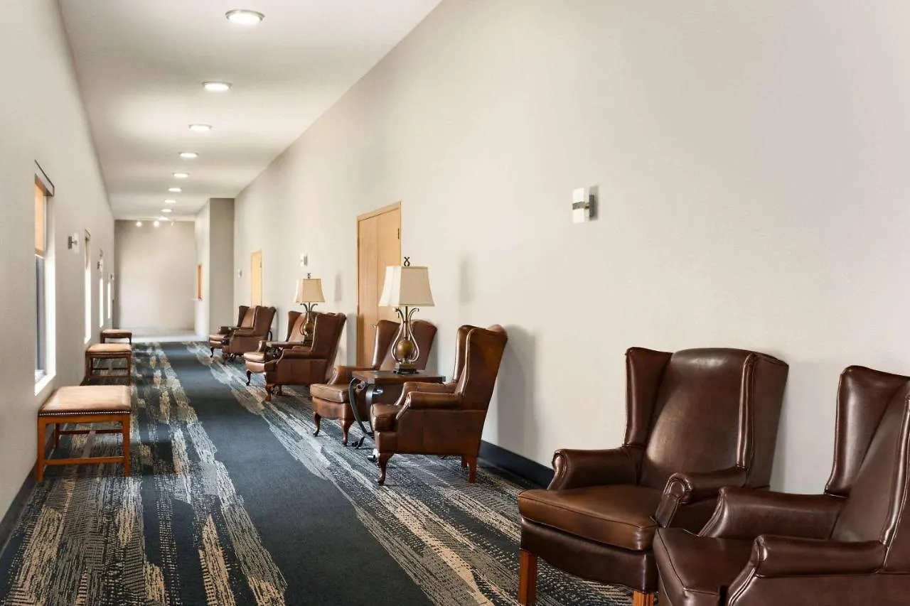 Hotel Americinn By Wyndham & Conference Center Branson