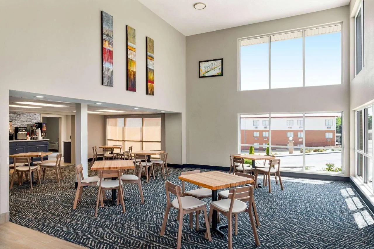 Americinn By Wyndham & Conference Center Hotel Branson