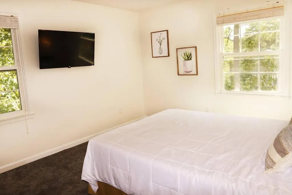 3 Bedroom Vacation Next To Silver Dollar בראנסון