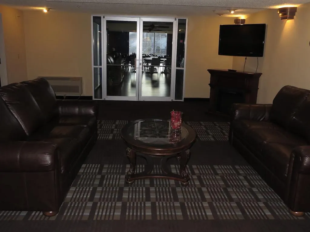 The Colonnade Hotel Branson
